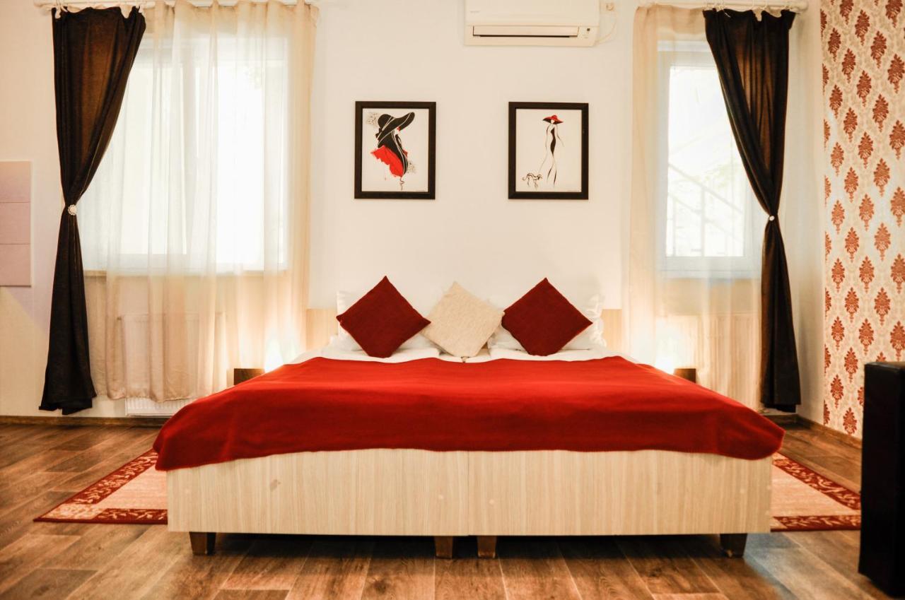 Nice & Cozy Apartments Temesvár Kültér fotó