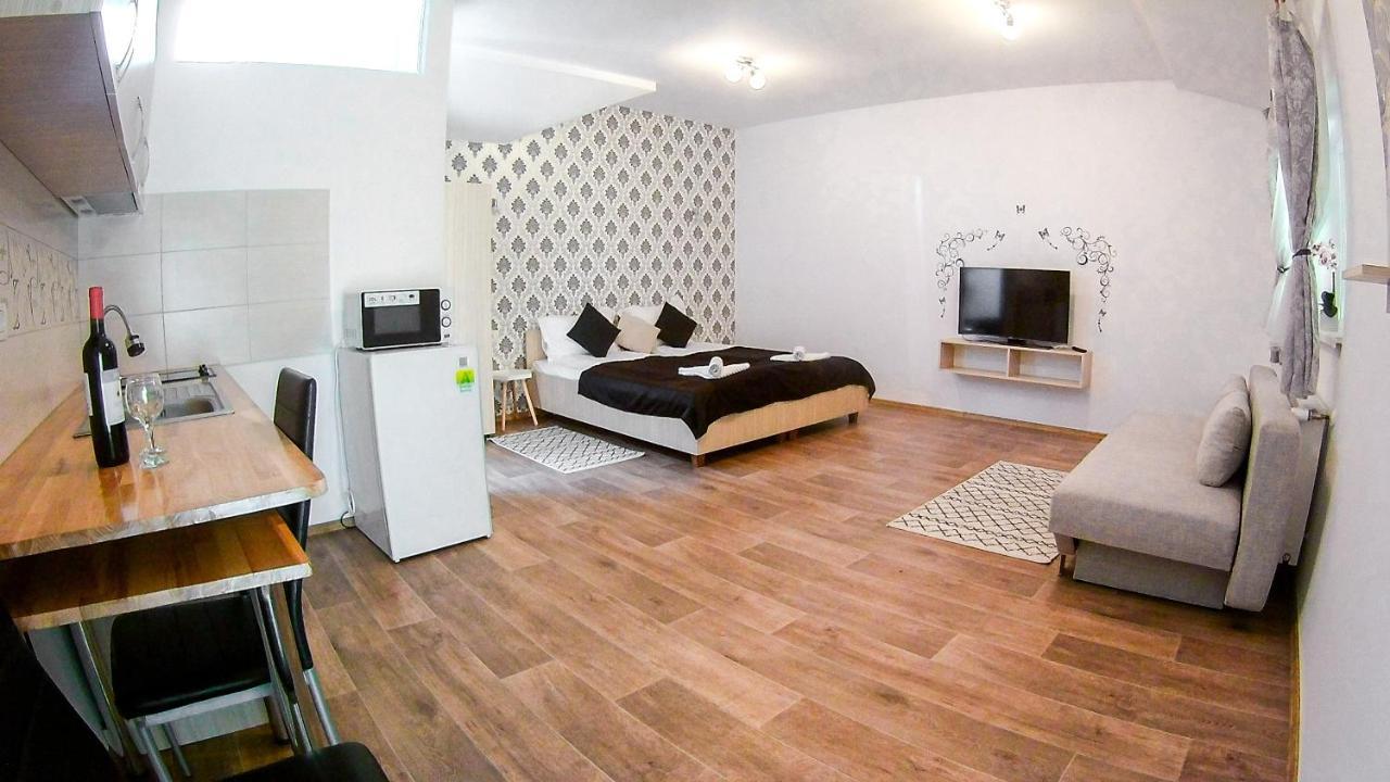 Nice & Cozy Apartments Temesvár Kültér fotó